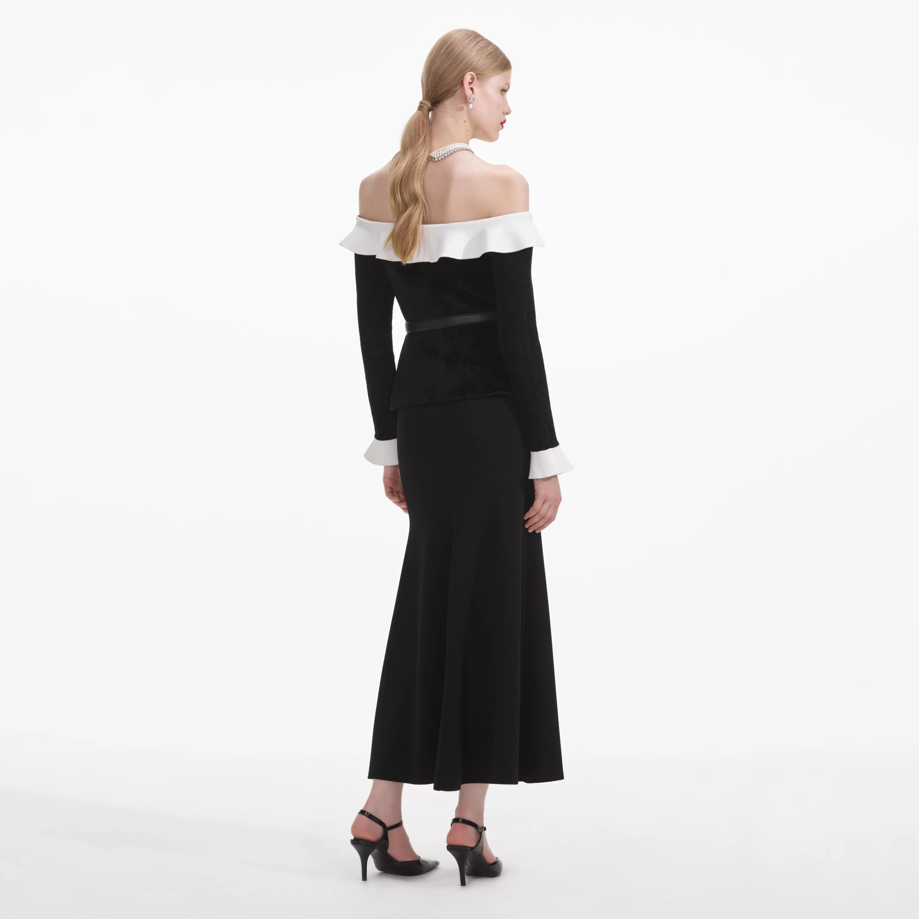 black_chenille_knit_off_shoulder_midi_dress_6493.webp Discount Chenille Knit Off Shoulder Midi Dress Dresses | Knitwear