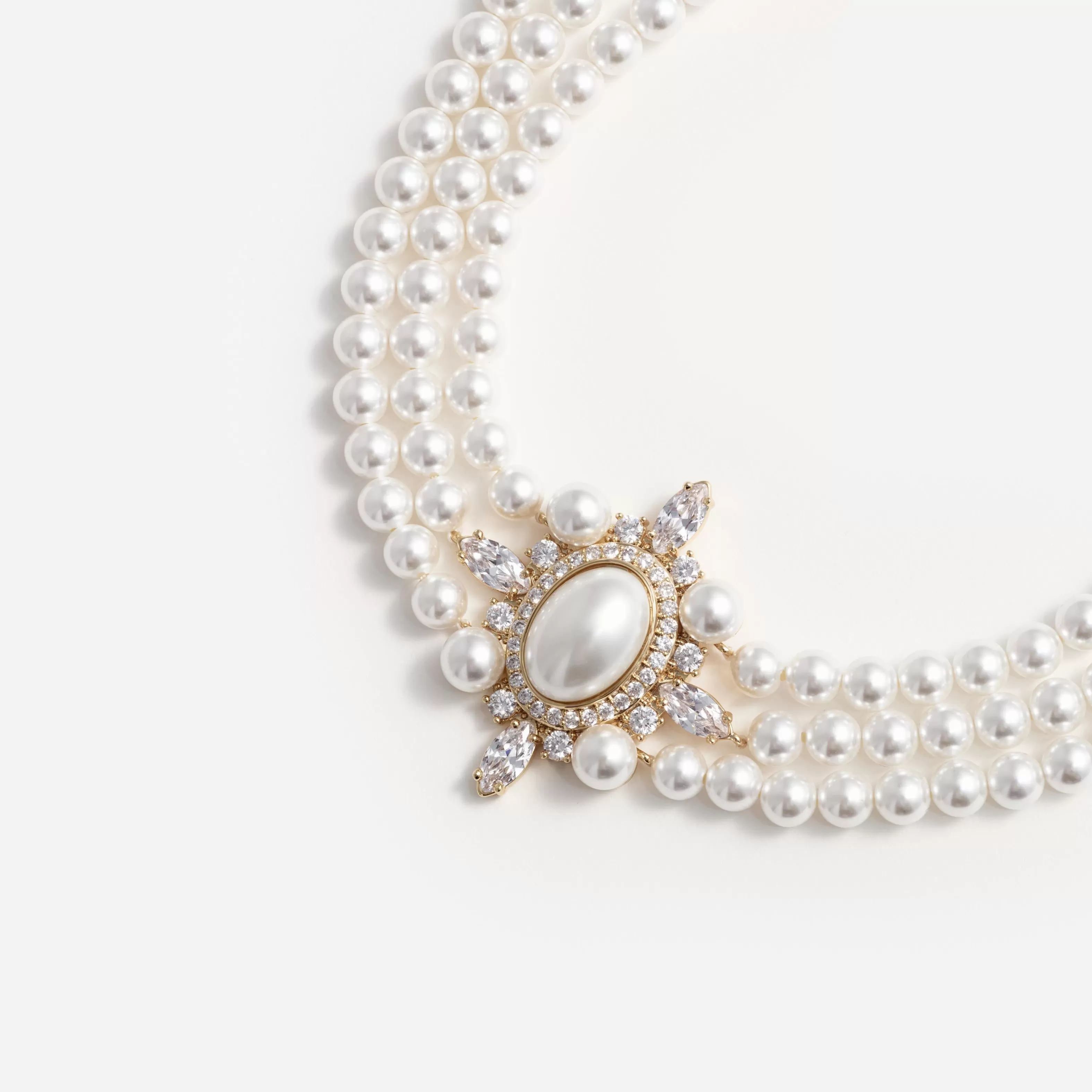 gold_pearl_choker_10841.webp Shop Pearl Choker Jewellery