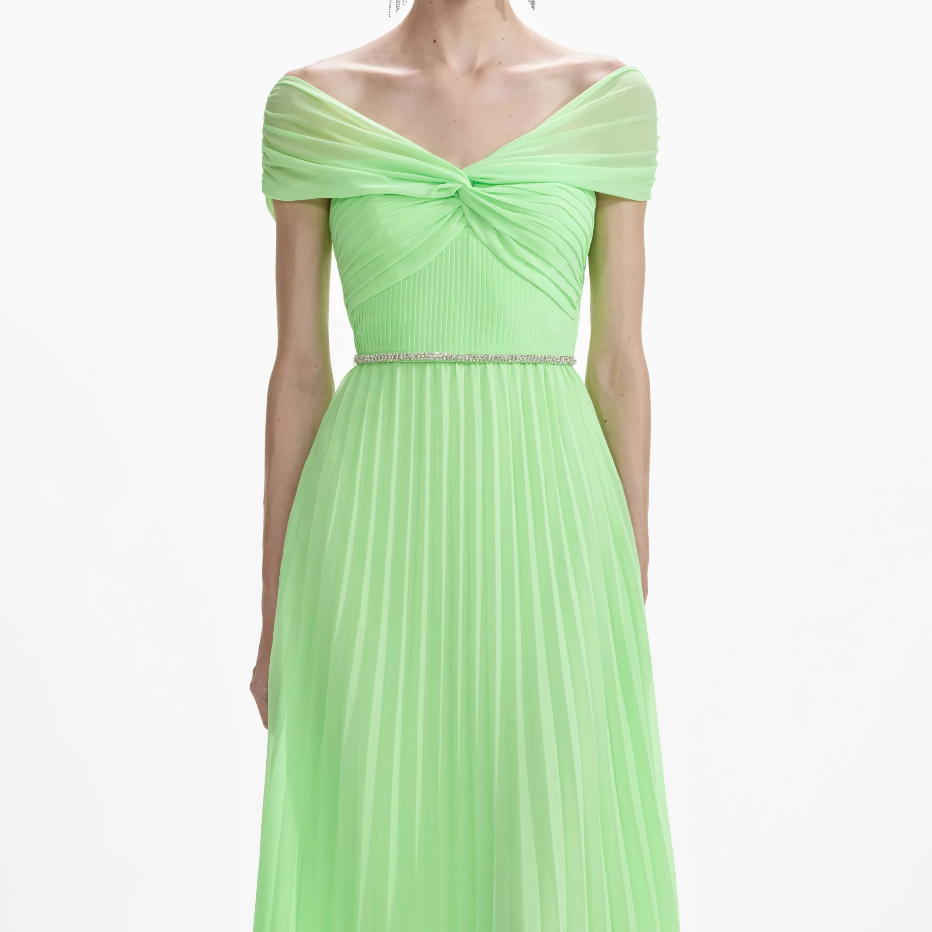 green_off_shoulder_chiffon_midi_dress_8291.webp Fashion Off Shoulder Chiffon Midi Dress Dresses | Bridesmaid