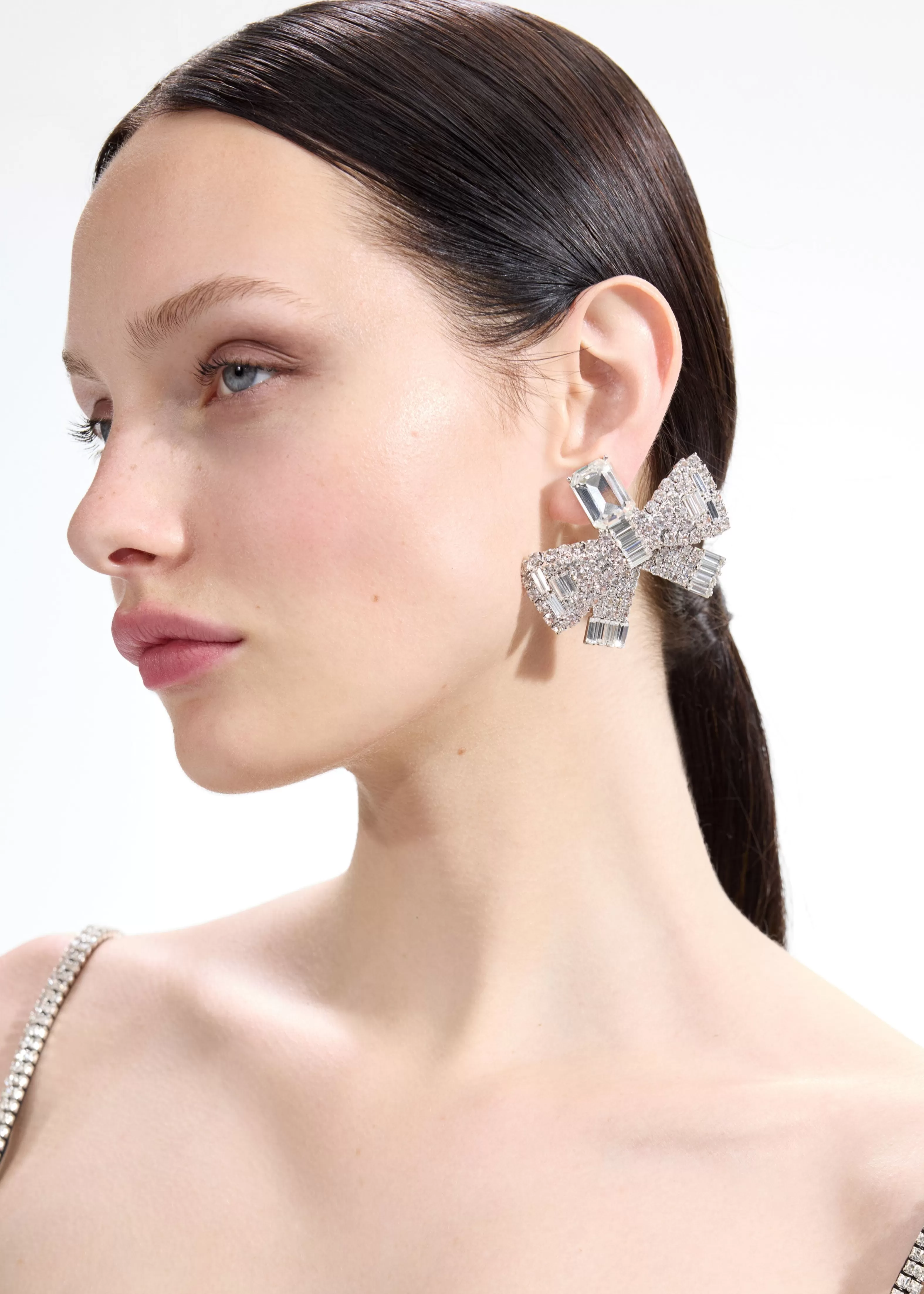 large_crystal_bow_earrings_11026.webp Hot Crystal Bow Earrings Jewellery