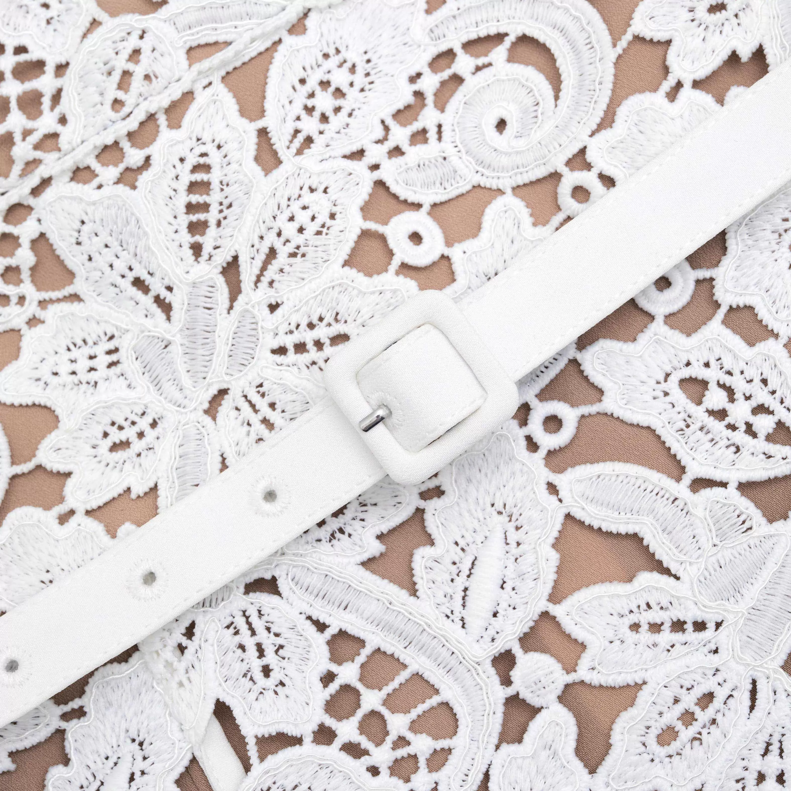 white_floral_lace_mini_dress_8669.webp Hot Floral Lace Mini Dress Dresses